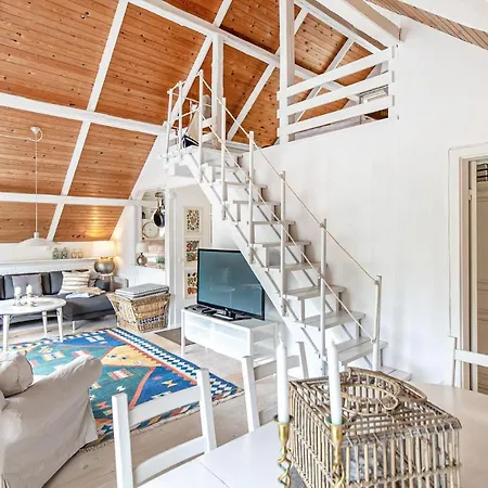 度假居 Gorgeous Home In Sjaellands Odde *