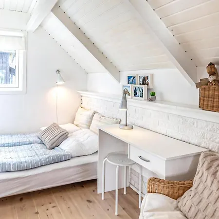 Gorgeous Home In Sjaellands Odde 度假居 *